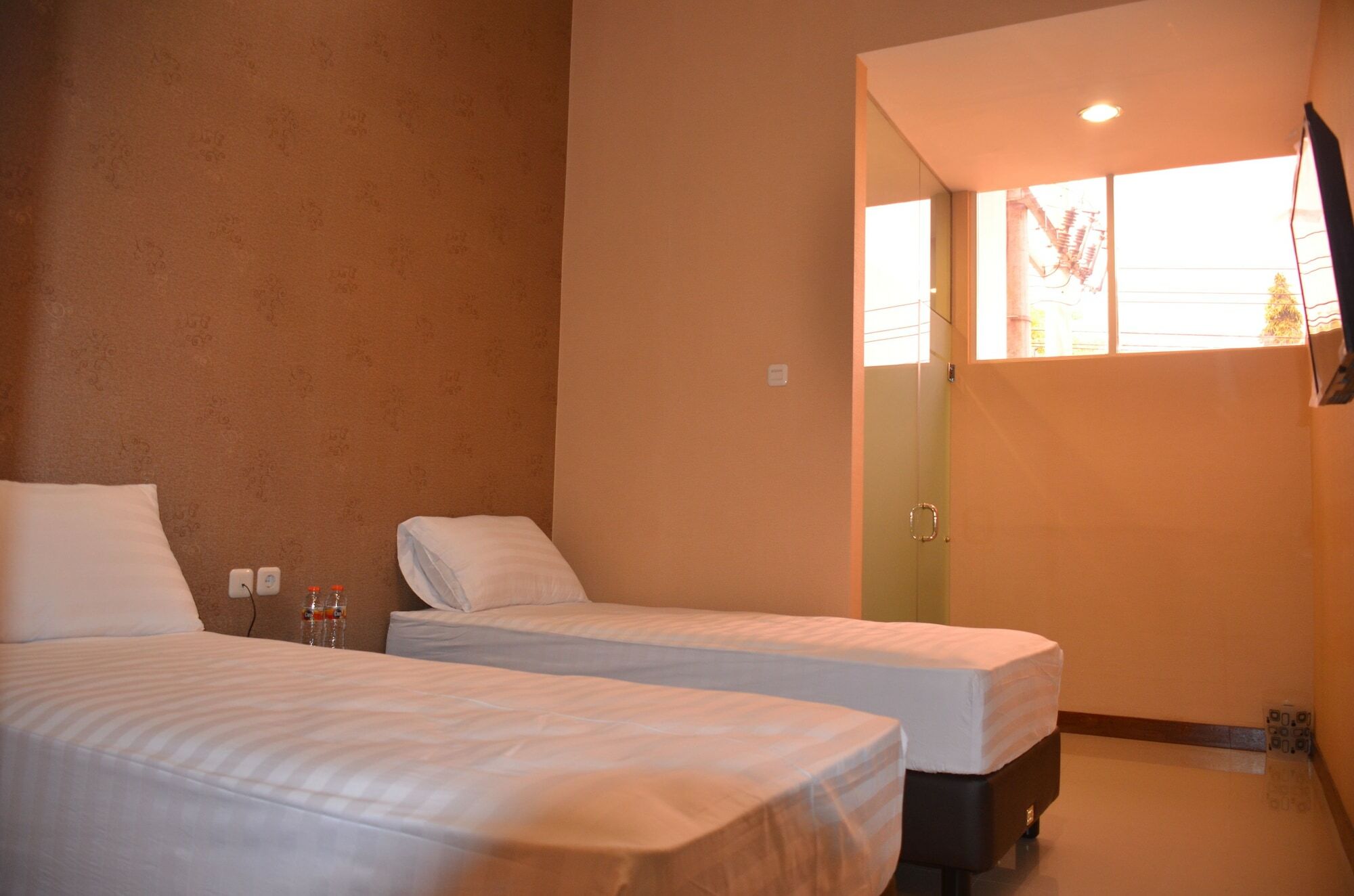 Hotel Great Star Ngadipuro Esterno foto