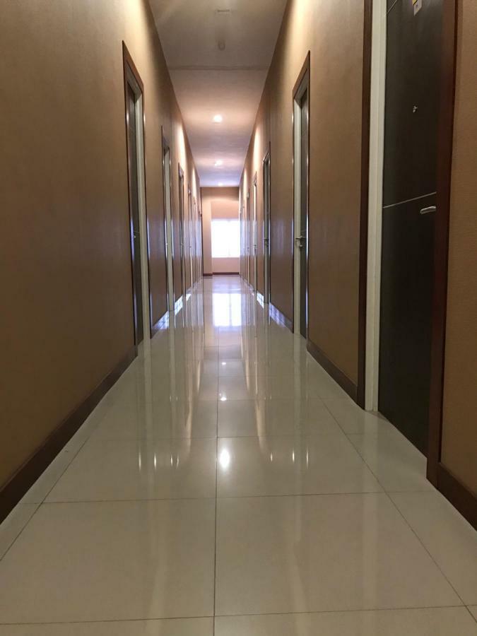 Hotel Great Star Ngadipuro Esterno foto
