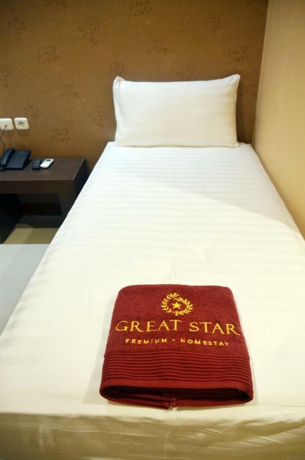 Hotel Great Star Ngadipuro Esterno foto