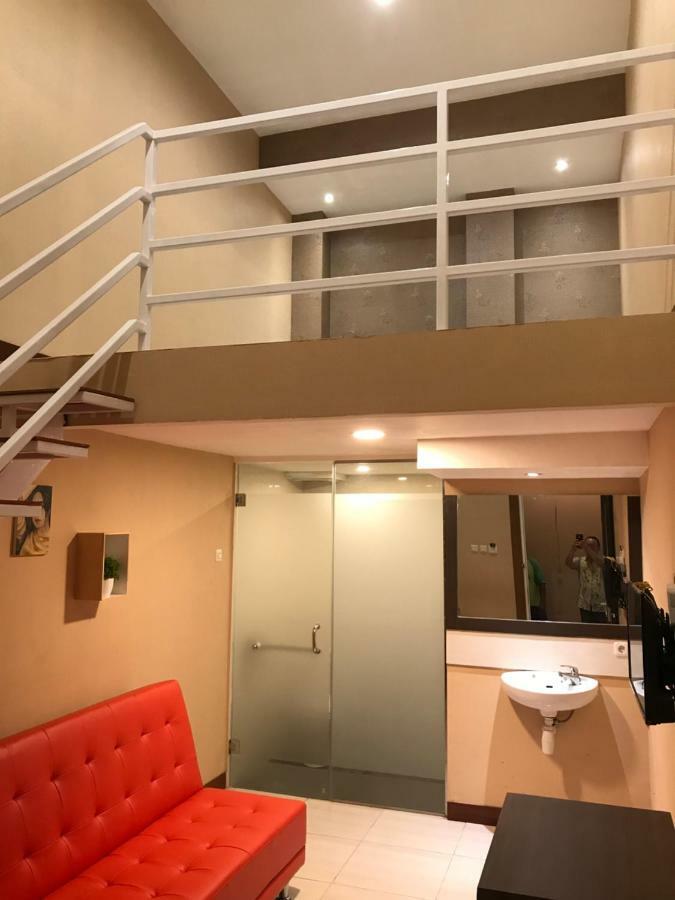 Hotel Great Star Ngadipuro Esterno foto