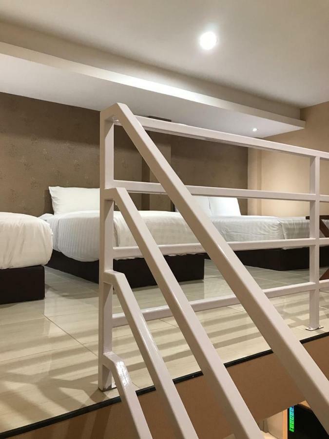 Hotel Great Star Ngadipuro Esterno foto